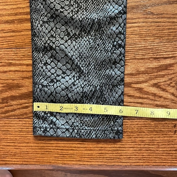 DAVID KAHN metallic snake print ankle jean stretch straight cut silver black 30w - Picture 13 of 13